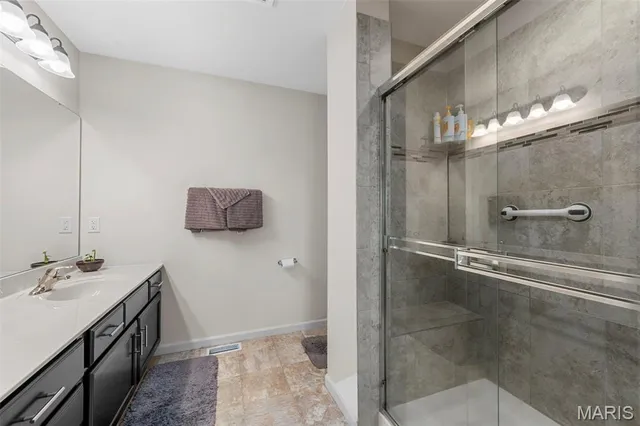 $450,000 | 1810 Valley View Circle, Festus, MO 63028