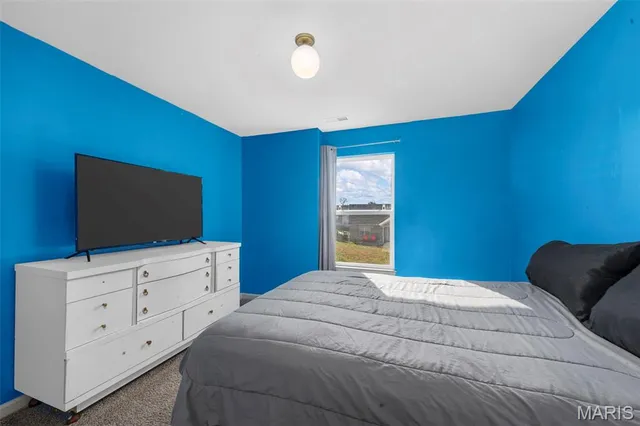 $450,000 | 1810 Valley View Circle, Festus, MO 63028