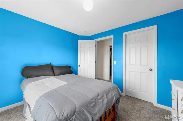 $450,000 | 1810 Valley View Circle, Festus, MO 63028