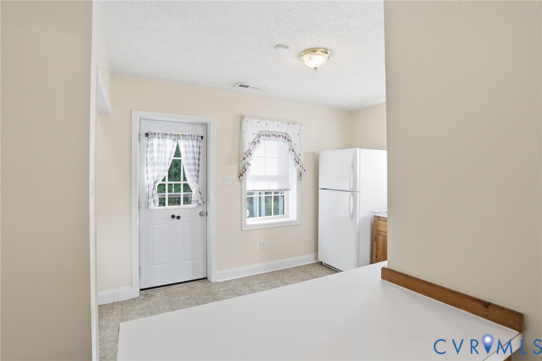 9602 King William Road Aylett, VA 23009 - Photo 12 of 37