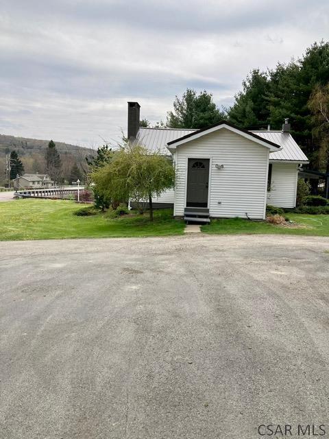 3091 Water Level Road Somerset, PA 15501 - Photo 4 of 39 Gallery Image 4