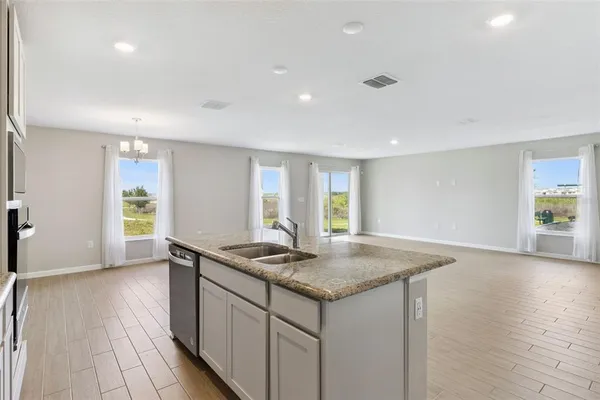 $2,500 | 5580 Maddie Drive, Haines City, FL 33844