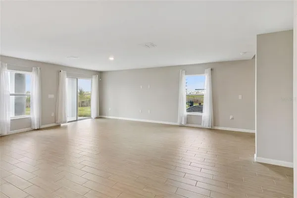 $2,500 | 5580 Maddie Drive, Haines City, FL 33844