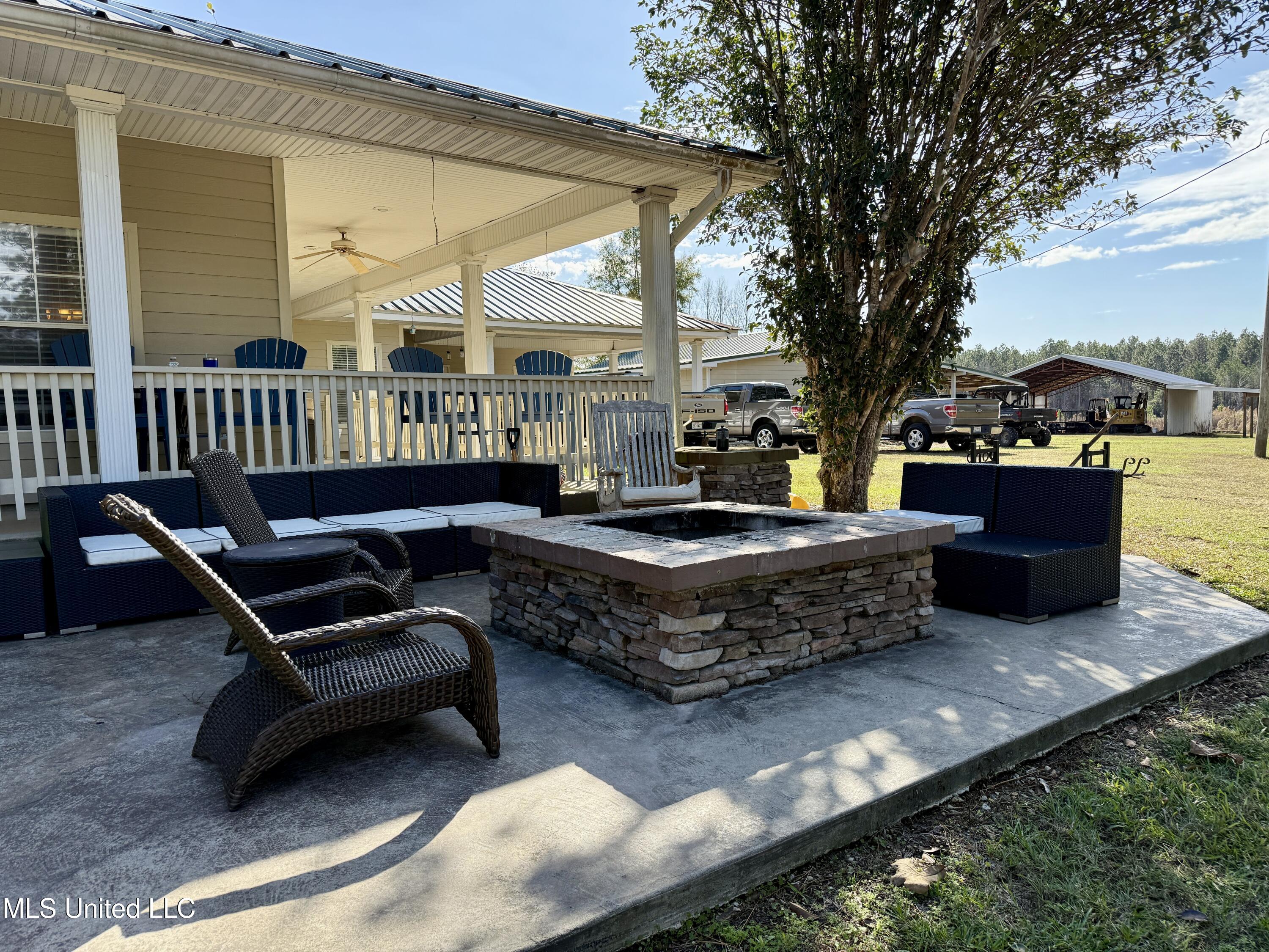 3947 Purvis Columbia Road Purvis, MS 39475 - Photo 13 of 44 IMG_9202