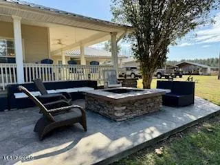 $975,000 | 3947 Purvis Columbia Road, Purvis, MS 39475