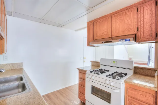 $2,100 | 4853 Jackson Street, Unit C, Riverside, CA 92503