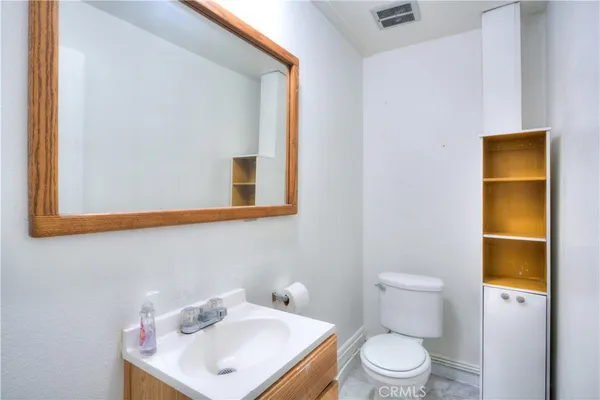 $2,000 | 4853 Jackson Street, Unit C, Riverside, CA 92503