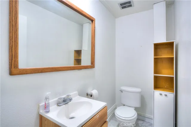 $2,100 | 4853 Jackson Street, Unit C, Riverside, CA 92503