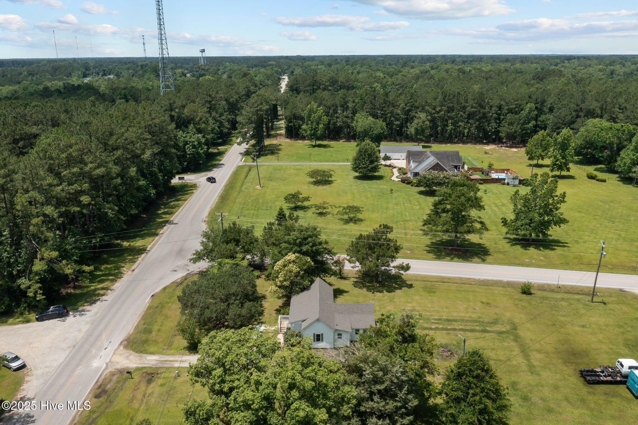 579 Hubert Boulevard Hubert, NC 28539 - Photo 17 of 50 12-web-or-mls-DJI_0442