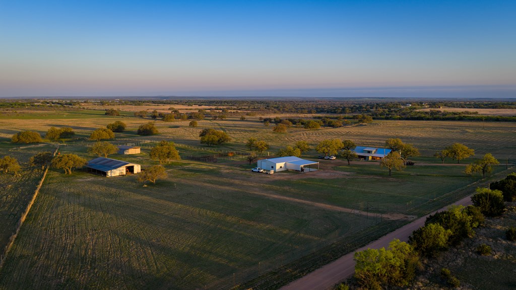 348 Blau Lane Hext, TX 76848 - Photo 8 of 94