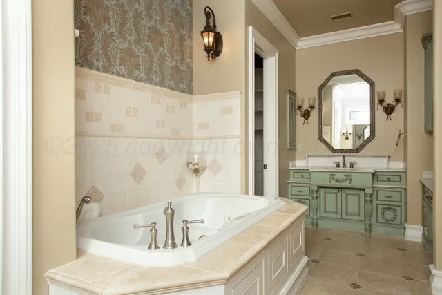 $1,200,000 | 18 Cypress Point, Amarillo, TX 79124