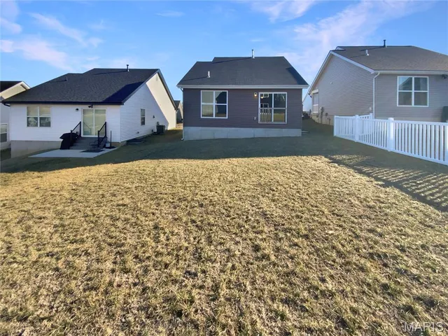 $261,000 | 3209 White Pine Drive, Imperial, MO 63052