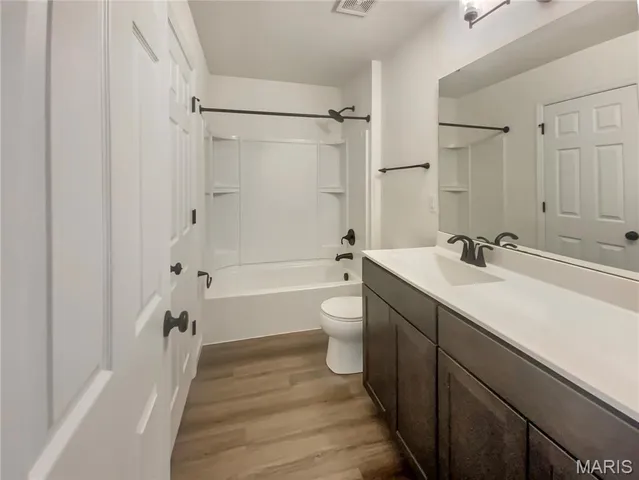 $261,000 | 3209 White Pine Drive, Imperial, MO 63052