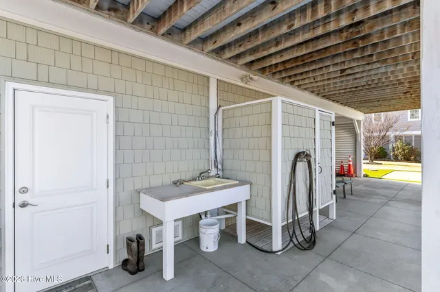 $2,150,000 | 3 Gatha Drive, Ocean Isle Beach, NC 28469