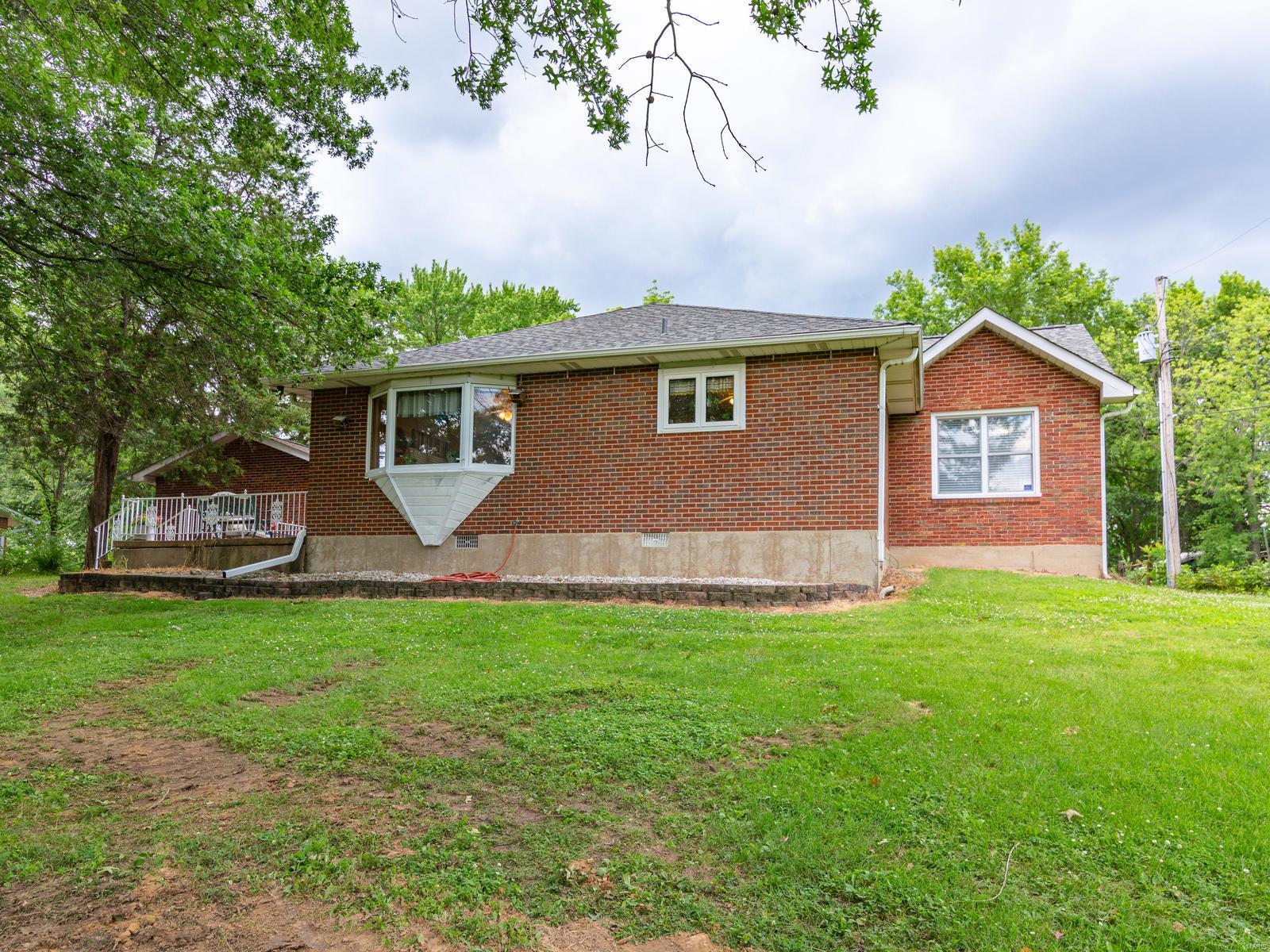 10015 Bauer Road St. Louis, MO 63128 - Photo 1 of 27 Gallery Image 1