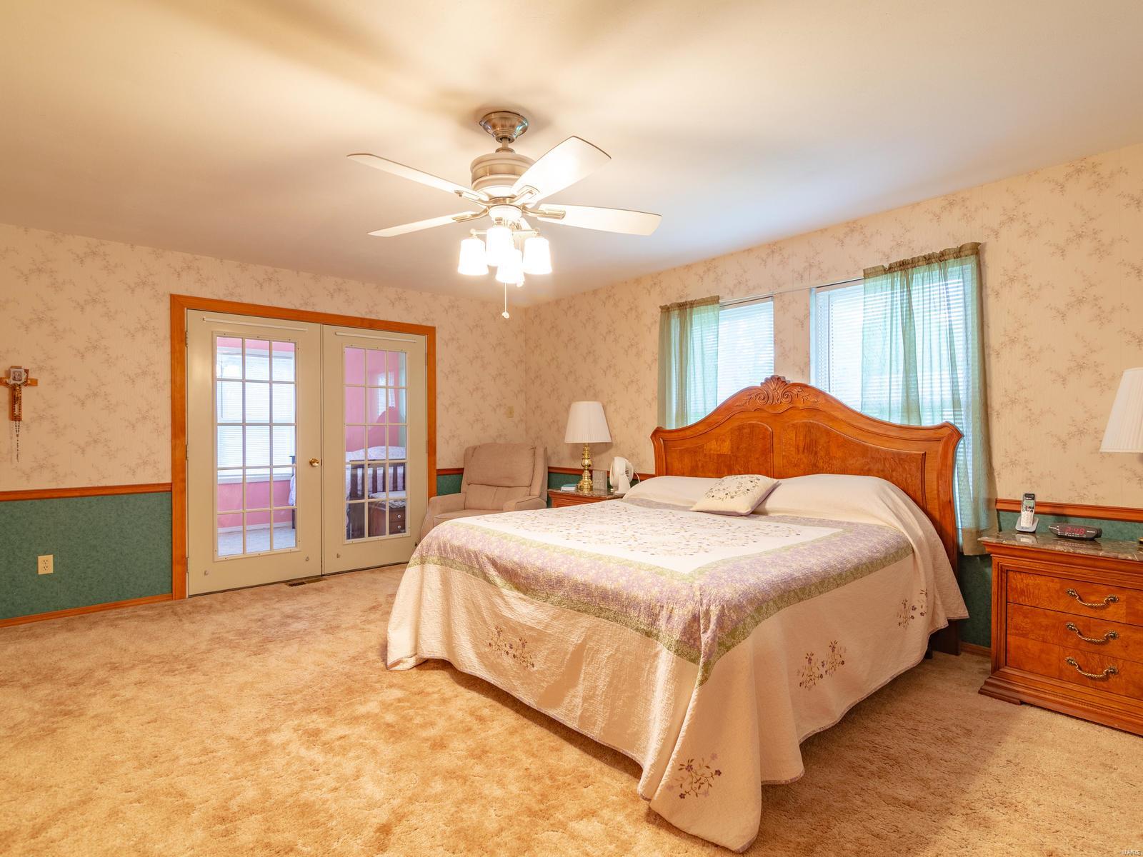 10015 Bauer Road St. Louis, MO 63128 - Photo 13 of 27 Gallery Image 13