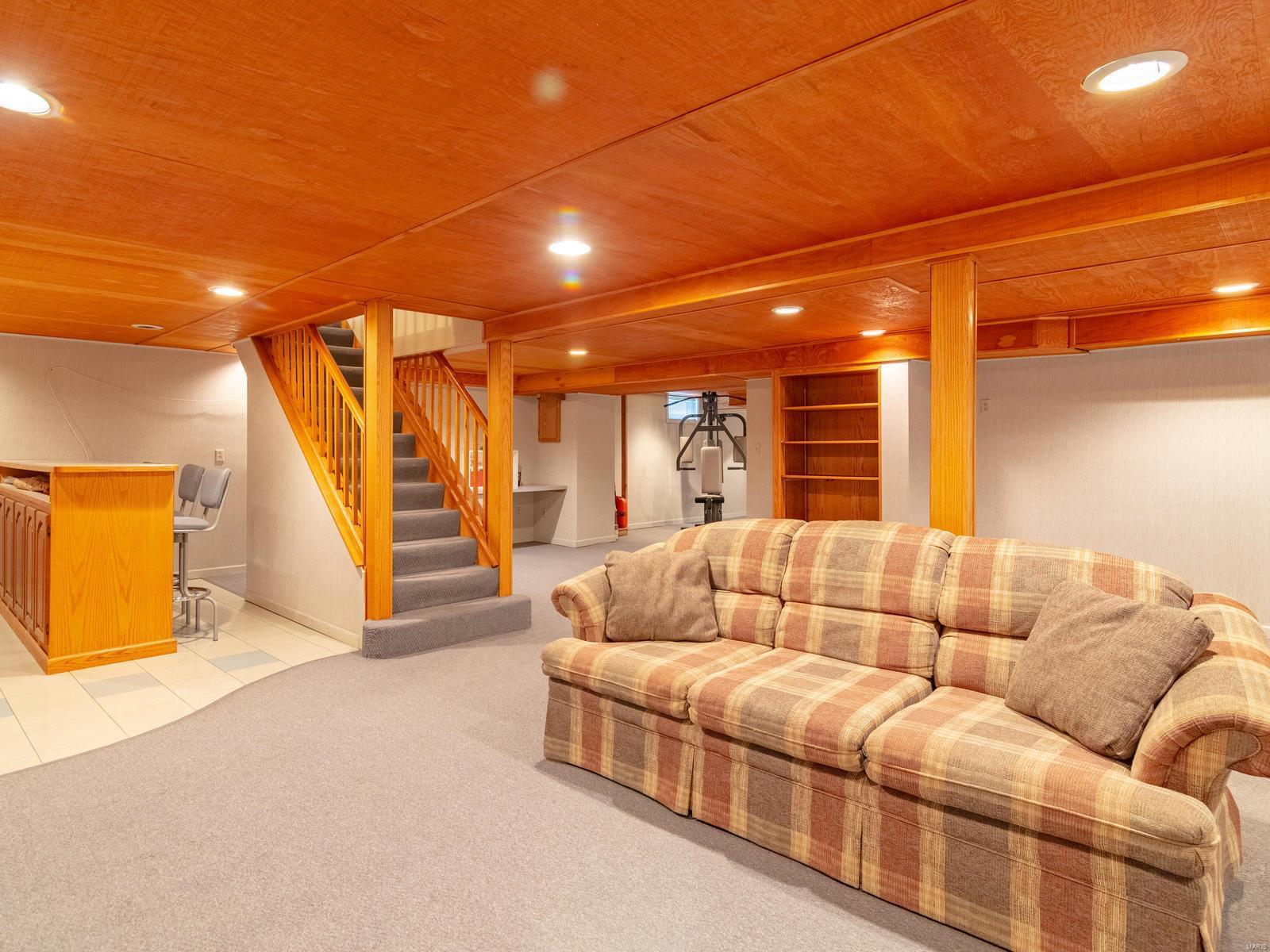 10015 Bauer Road St. Louis, MO 63128 - Photo 21 of 27 Gallery Image 21