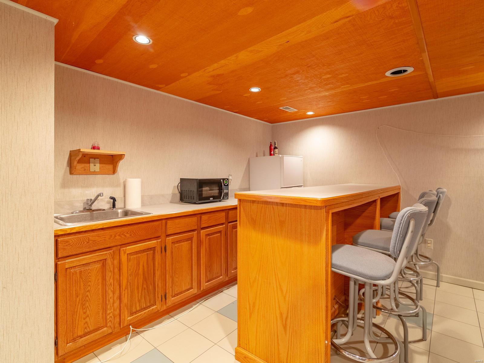 10015 Bauer Road St. Louis, MO 63128 - Photo 23 of 27 Gallery Image 23
