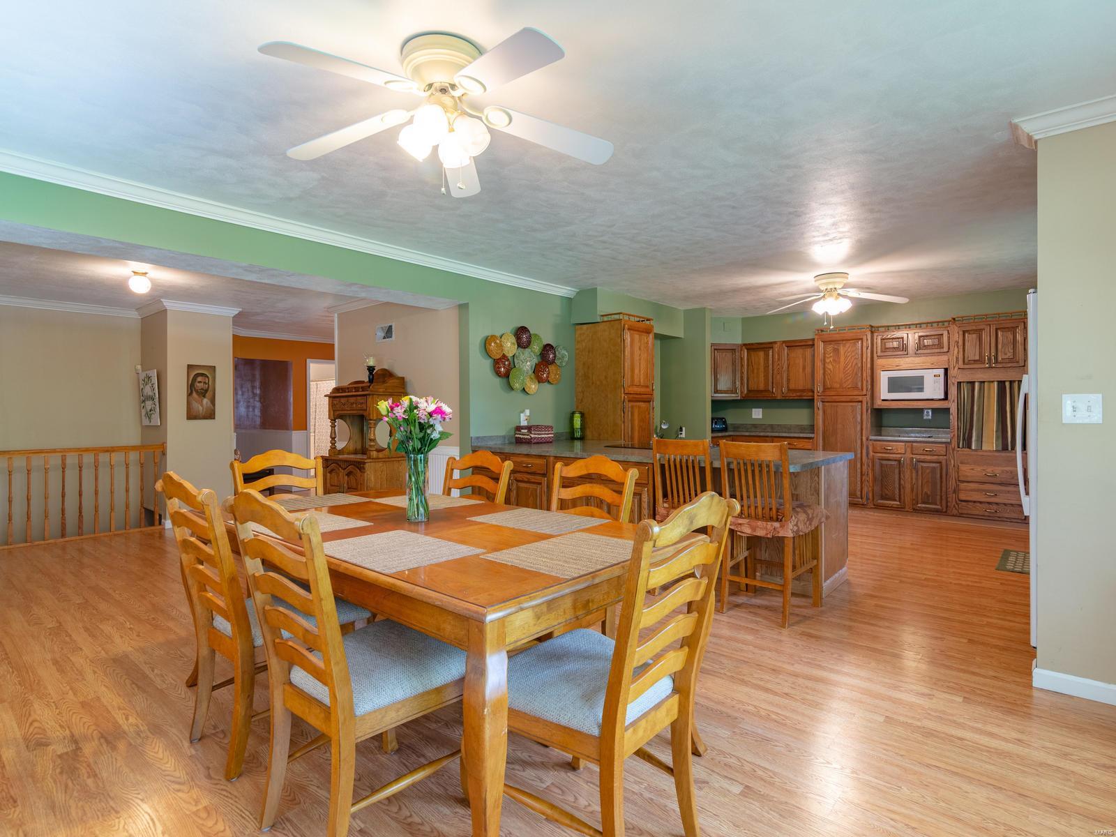 10015 Bauer Road St. Louis, MO 63128 - Photo 6 of 27 Gallery Image 6