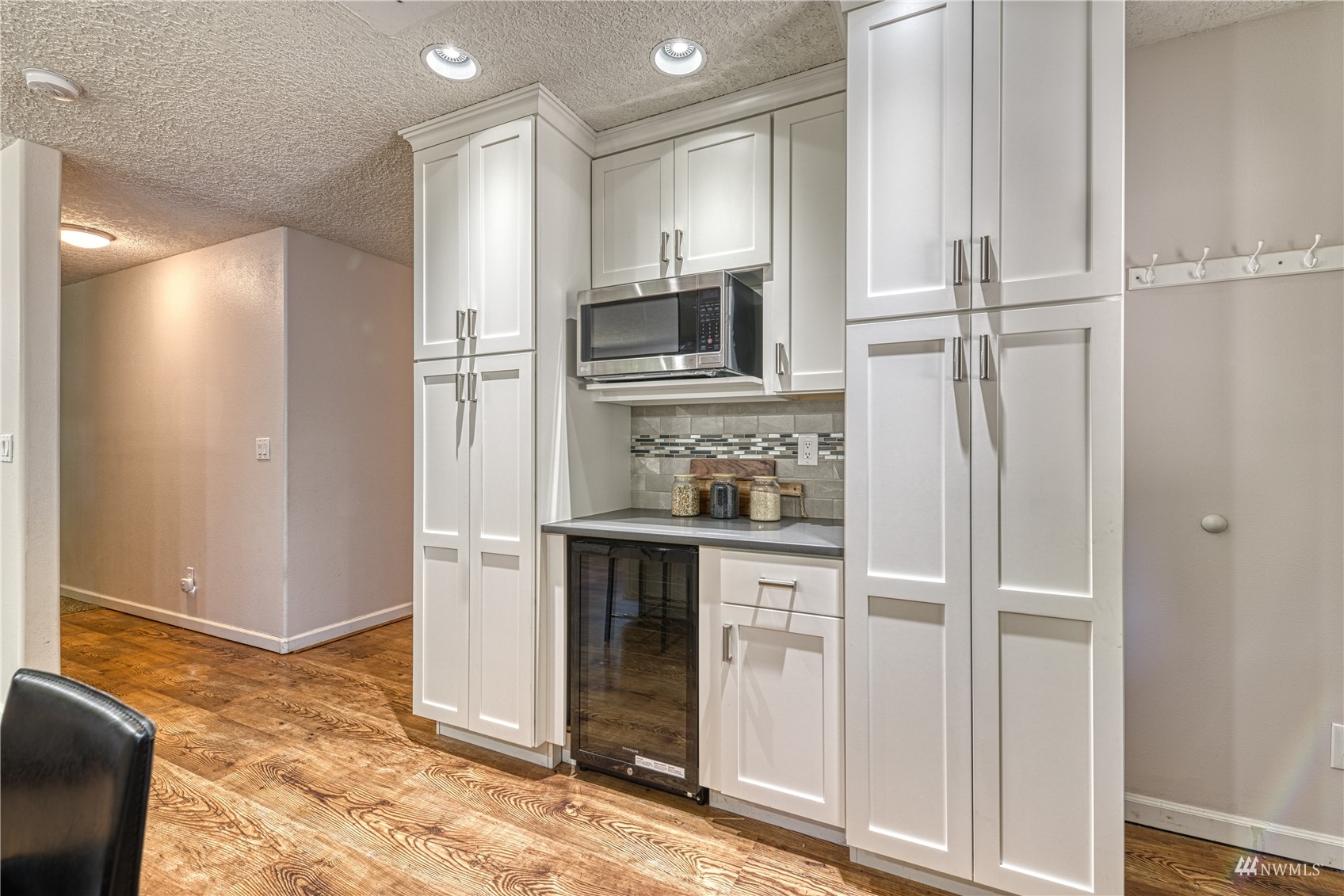 325 Hawkins Road Winlock, WA 98596 - Photo 10 of 40 a kitchen with stainless steel appliances granite countertop a refrigerator and a sink
