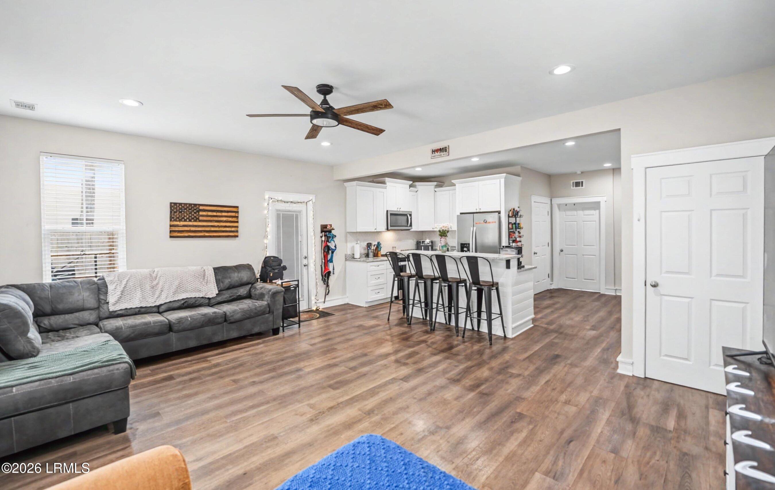 323 Capers Road Walterboro, SC 29488 - Photo 11 of 35 21_DSC05939-105-1.jpg-SMALL