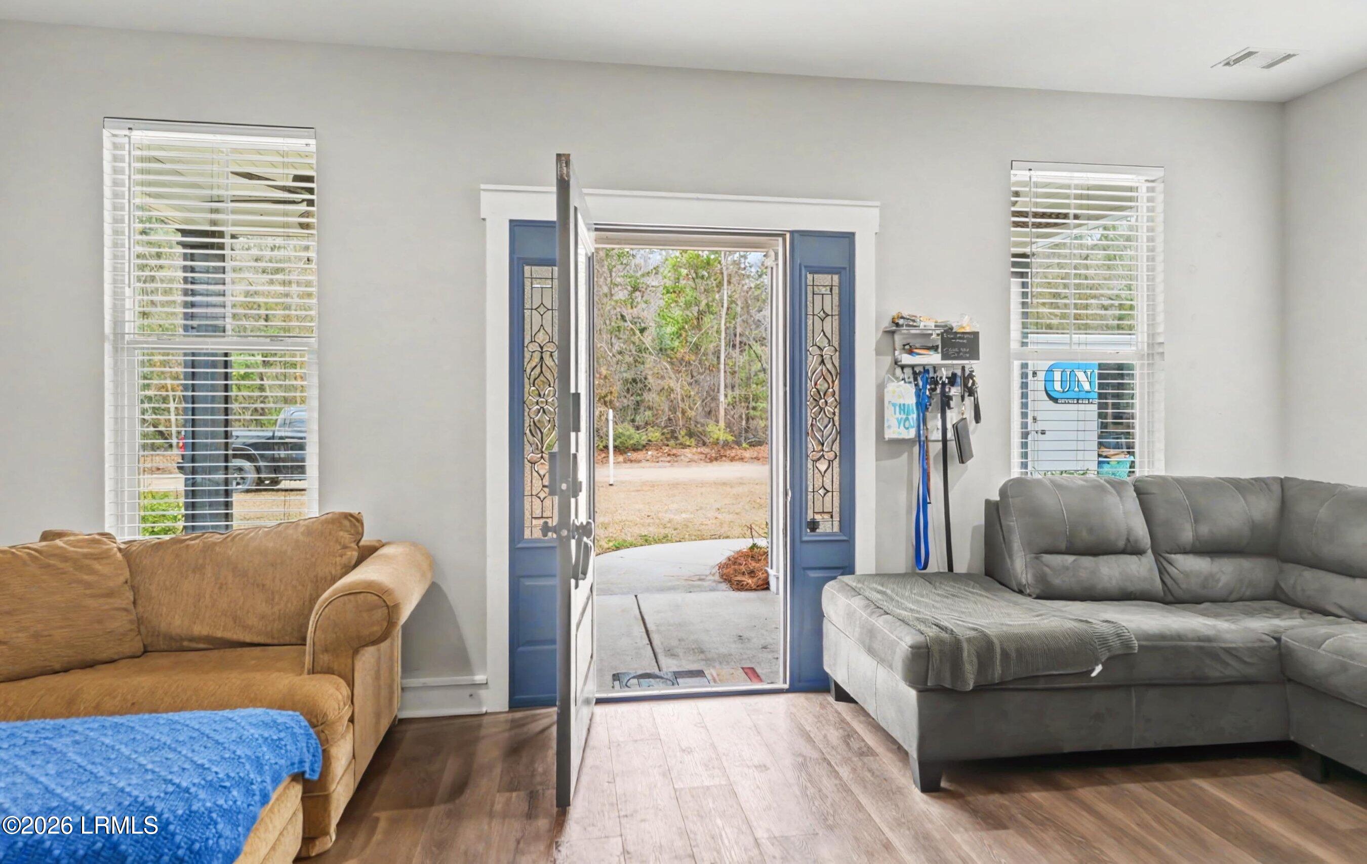 323 Capers Road Walterboro, SC 29488 - Photo 10 of 35 20_DSC05934-100-1.jpg-SMALL