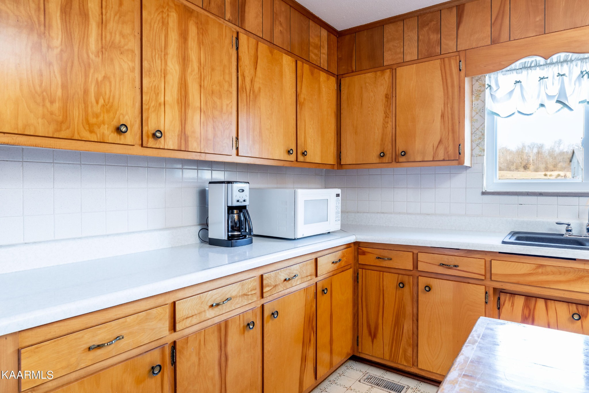 3409 Morganton Road Maryville, TN 37801 - Photo 17 of 55 Gallery Image 17