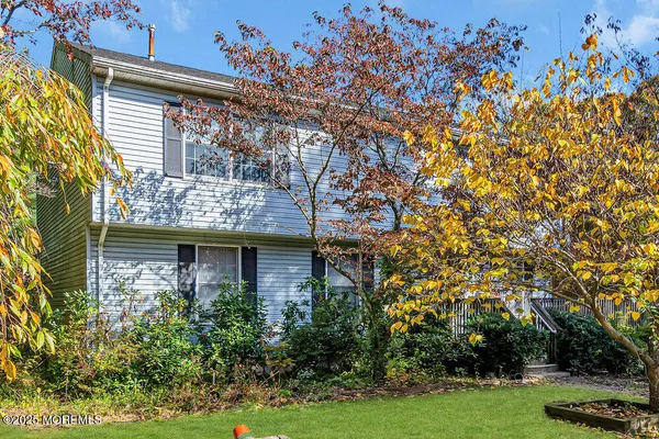 $725,000 | 896 Anderson Road, Jackson, NJ 08527