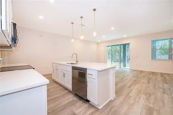 $2,400 | 5261 Luisa Court, St. Cloud, FL 34771