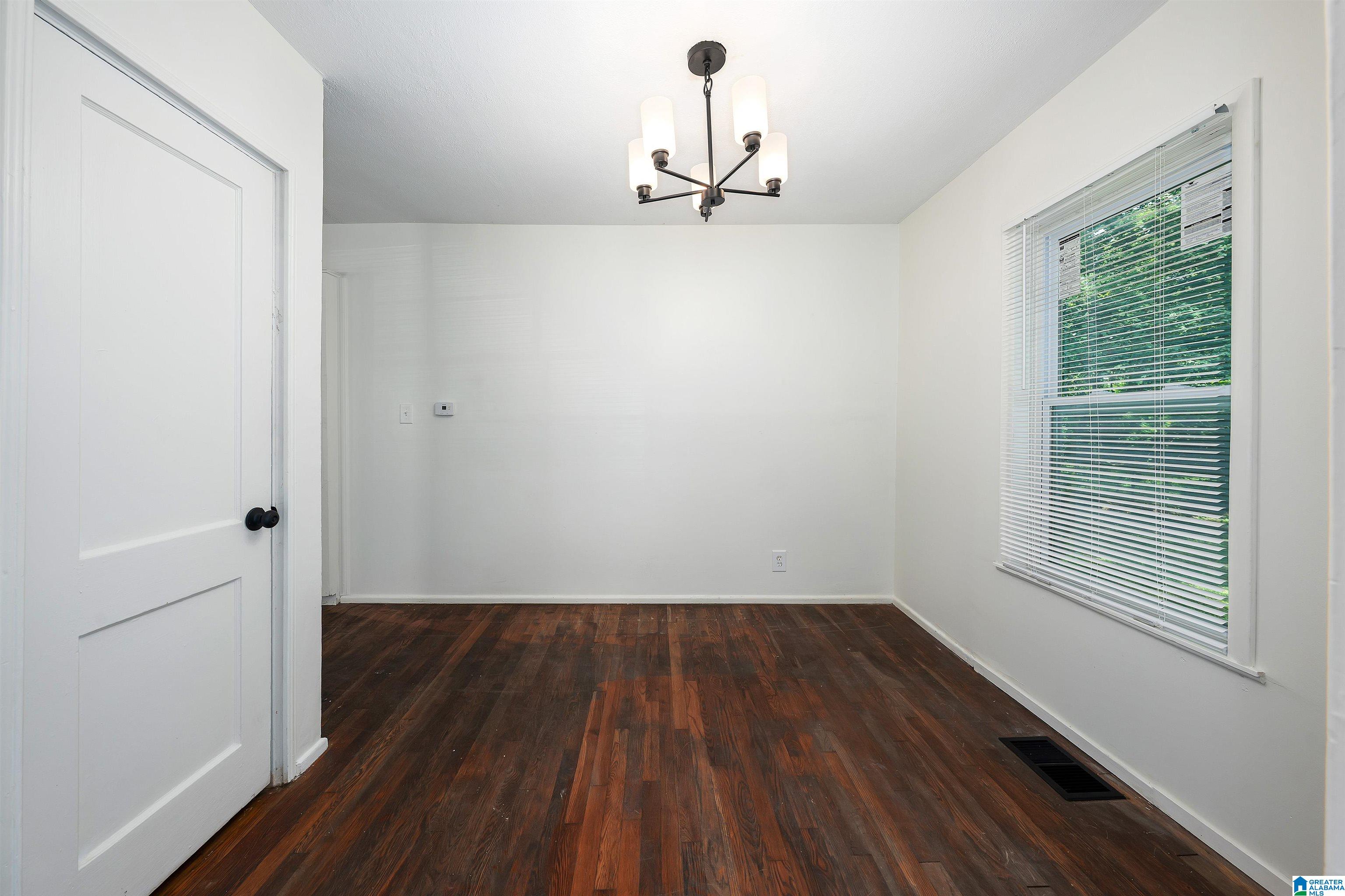 527 Selma Road Bessemer, AL 35020 - Photo 10 of 24