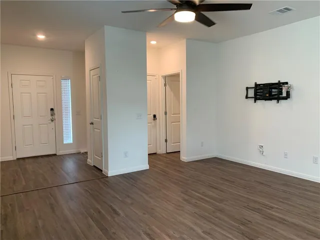 $2,000 | 19316 Cloudy Bay Drive, Pflugerville, TX 78660