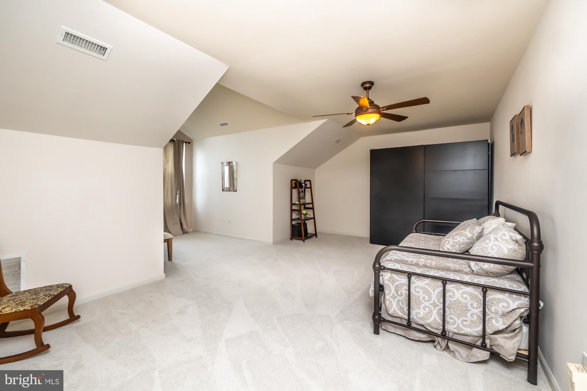 1105 Hulnick Road, Unit 43877 Coatesville, PA 19320 - Photo 27 of 38 2nd Floor large bedroom/ guest room with full bath