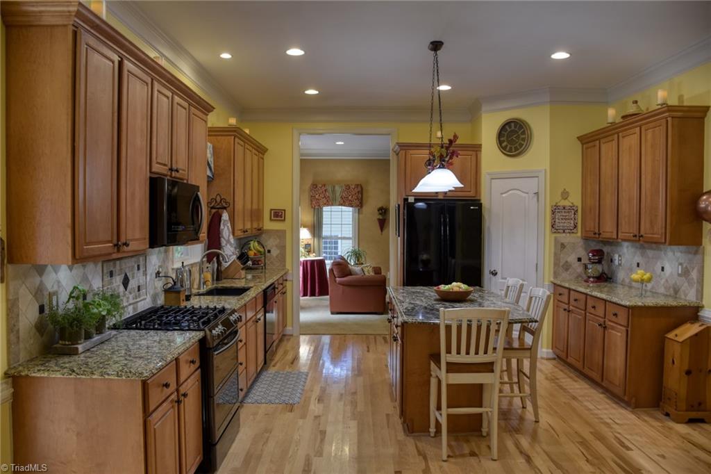 7809 Wilson Farm Road Summerfield, NC 27358 - Photo 8 of 30