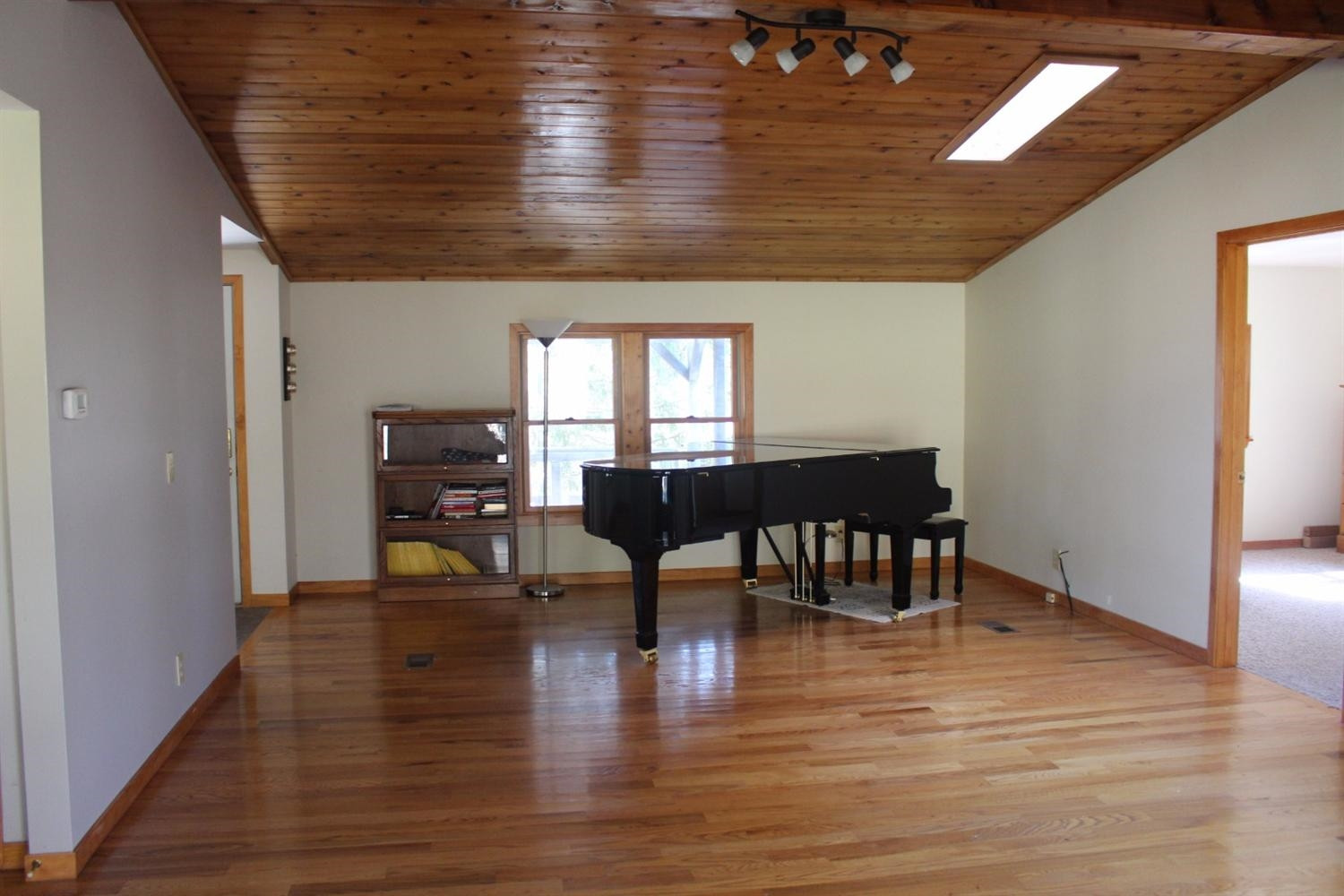 5600 Seymour Road Jackson, MI 49201 - Photo 3 of 10 Photo 3