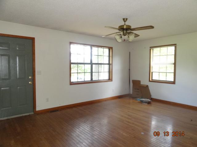 450 Pumpkin Ridge Road Dover, TN 37058 - Photo 2 of 14 Gallery Image 2