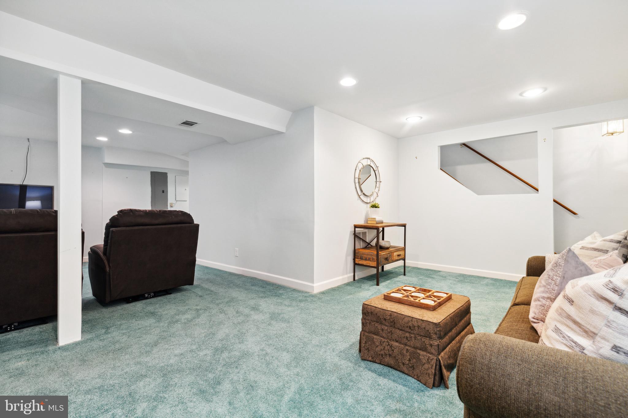 5124 Pheasant Ridge Road Fairfax, VA 22030 - Photo 33 of 53 Tons of entertaining space