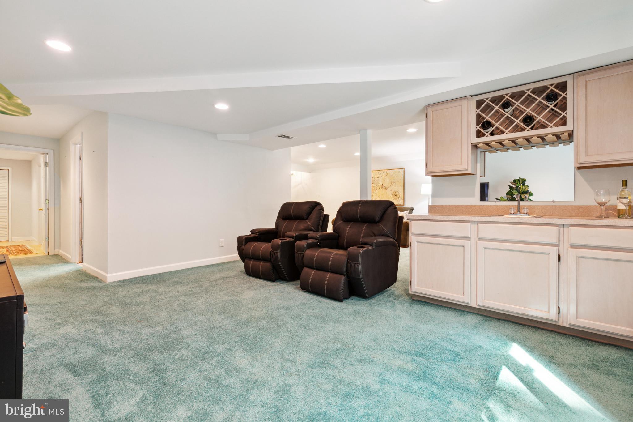 5124 Pheasant Ridge Road Fairfax, VA 22030 - Photo 36 of 53 Wet bar for entertaining needs