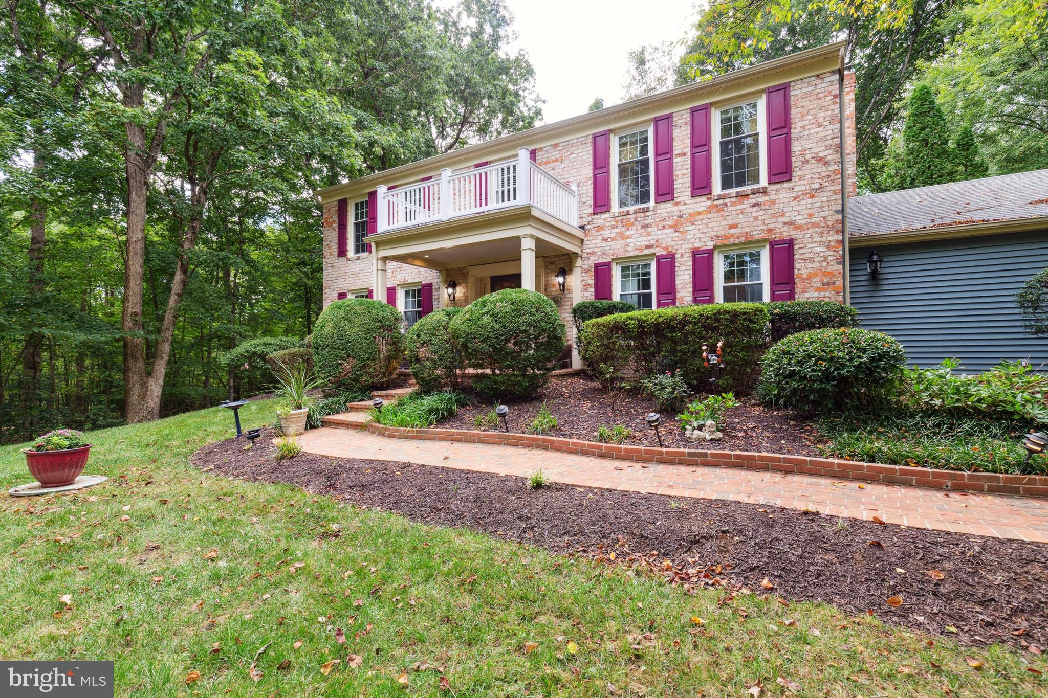 5124 Pheasant Ridge Road Fairfax, VA 22030 - Photo 43 of 53 Beautiful curb appeal