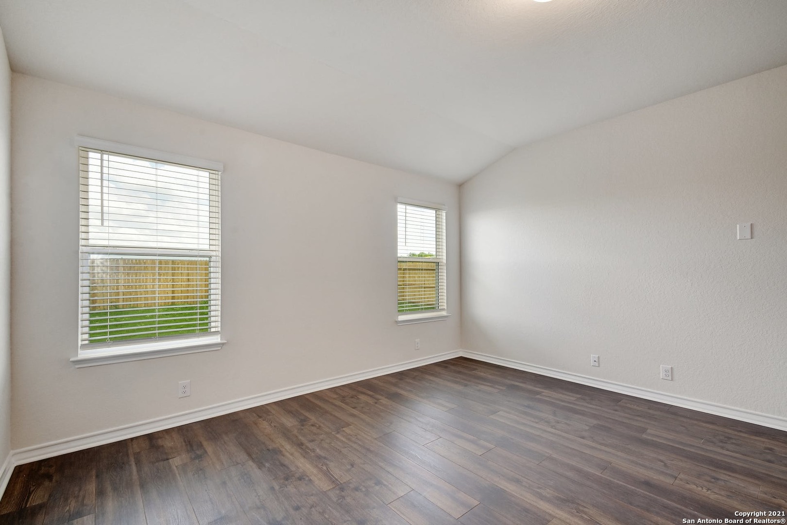9959 Bratten Rise San Antonio, TX 78254 - Photo 11 of 26