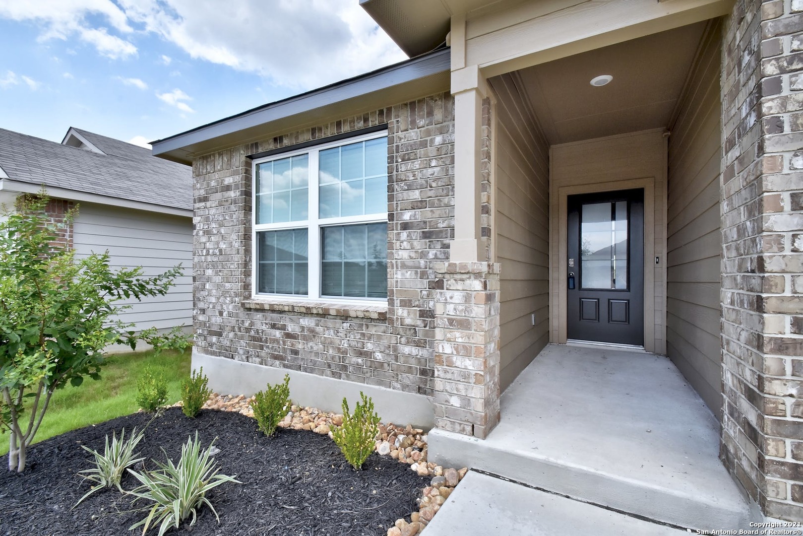 9959 Bratten Rise San Antonio, TX 78254 - Photo 2 of 26