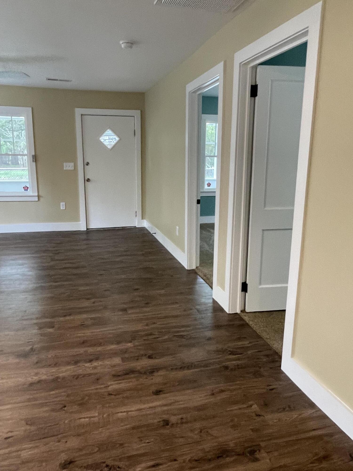 212 Hickory Street Walterboro, SC 29488 - Photo 15 of 63 212 Hickory Street