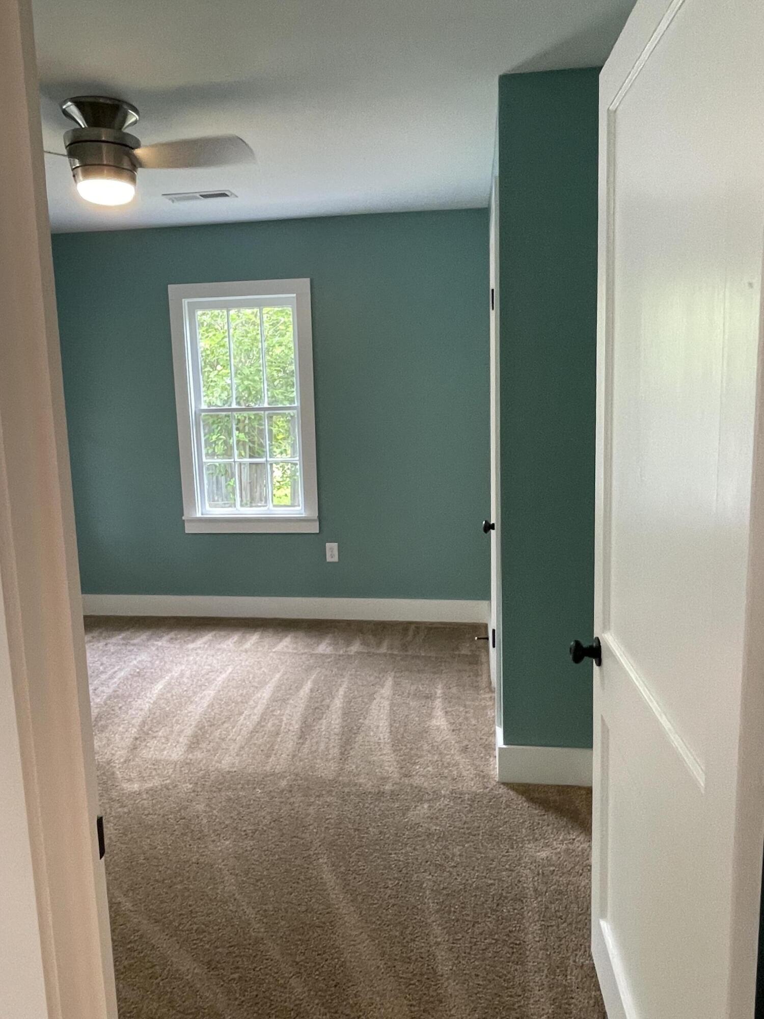 212 Hickory Street Walterboro, SC 29488 - Photo 20 of 63 212 Hickory Street
