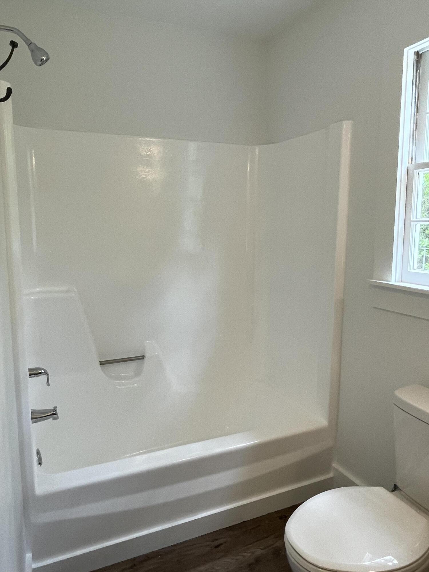 212 Hickory Street Walterboro, SC 29488 - Photo 21 of 63 212 Hickory Street