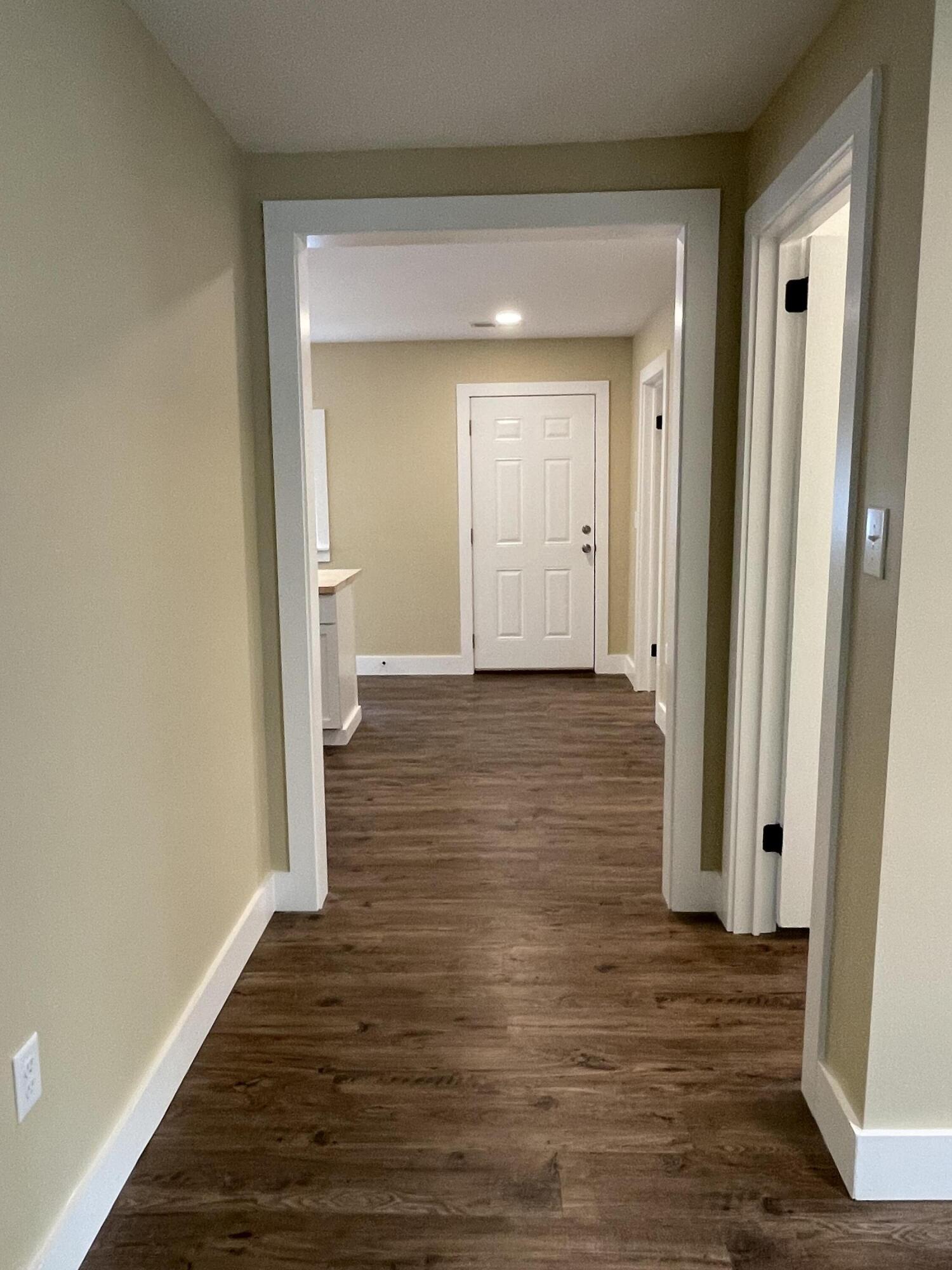 212 Hickory Street Walterboro, SC 29488 - Photo 25 of 63 212 Hickory Street