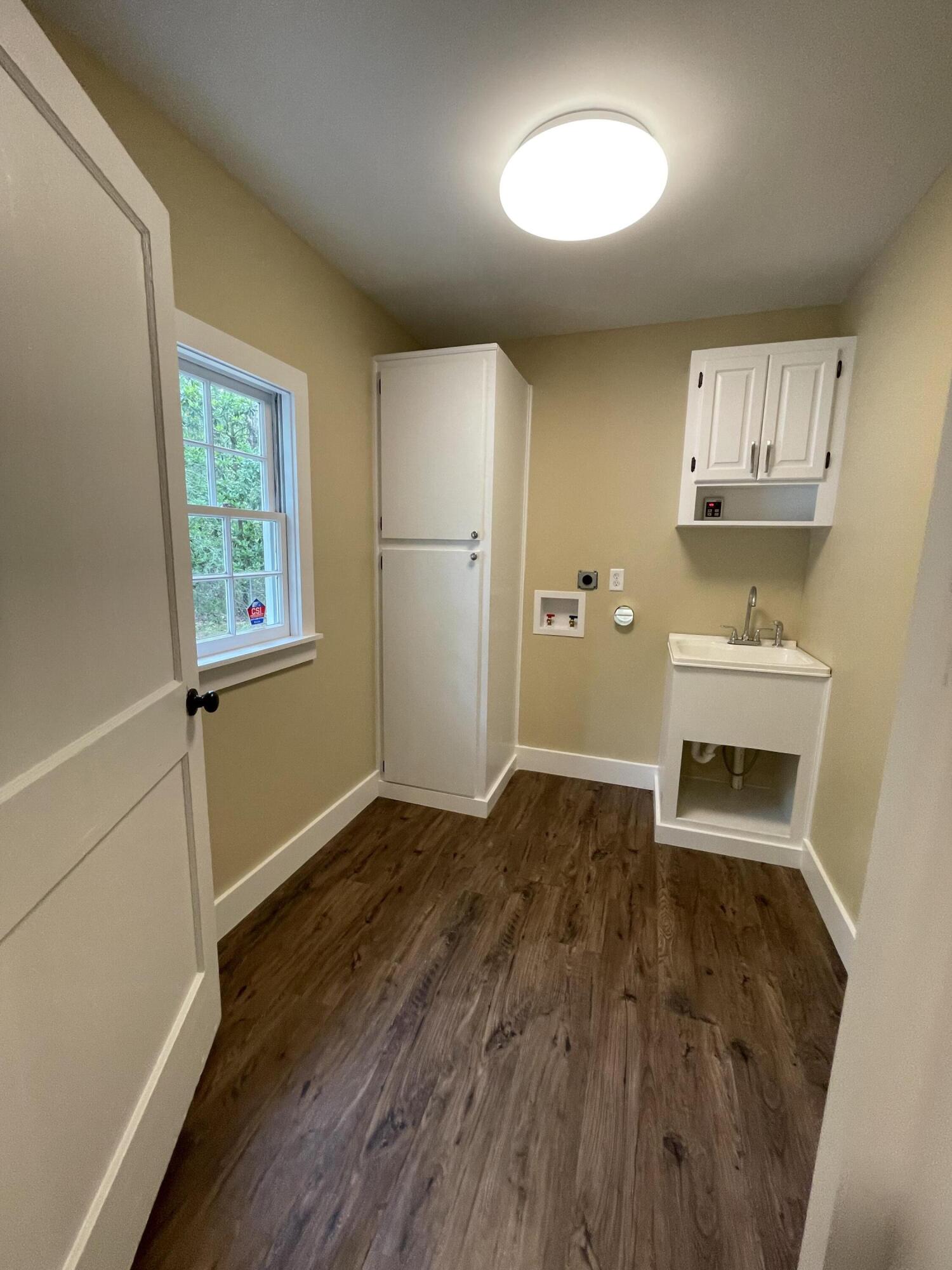 212 Hickory Street Walterboro, SC 29488 - Photo 30 of 63 212 Hickory Street