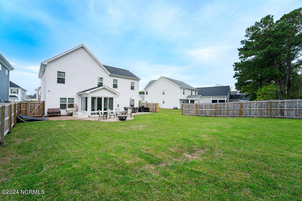 1237 Lt Congleton Road Wilmington, NC 28409 - Photo 11 of 54 1004