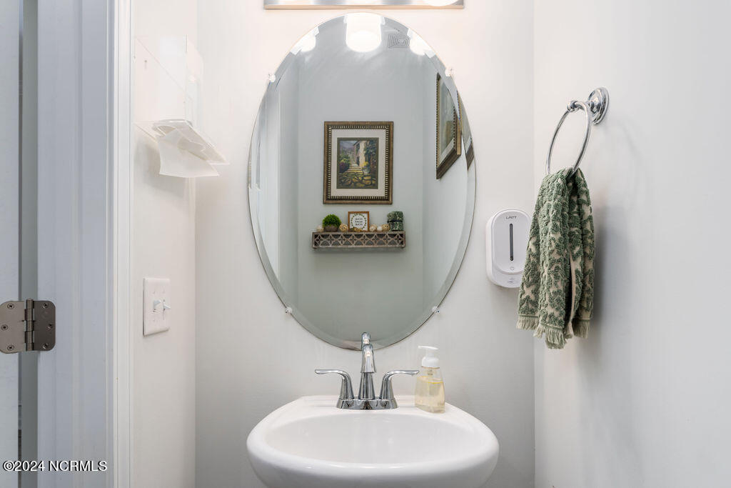 1237 Lt Congleton Road Wilmington, NC 28409 - Photo 31 of 54 1042