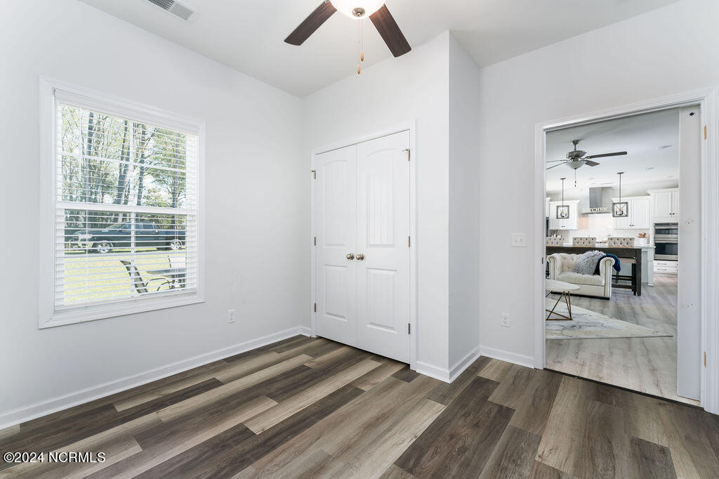 1237 Lt Congleton Road Wilmington, NC 28409 - Photo 33 of 54 1026