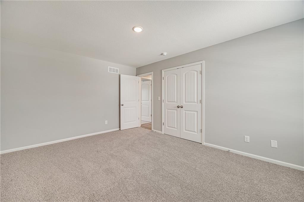 609 Foxglove Lane Raymore, MO 64083 - Photo 25 of 36