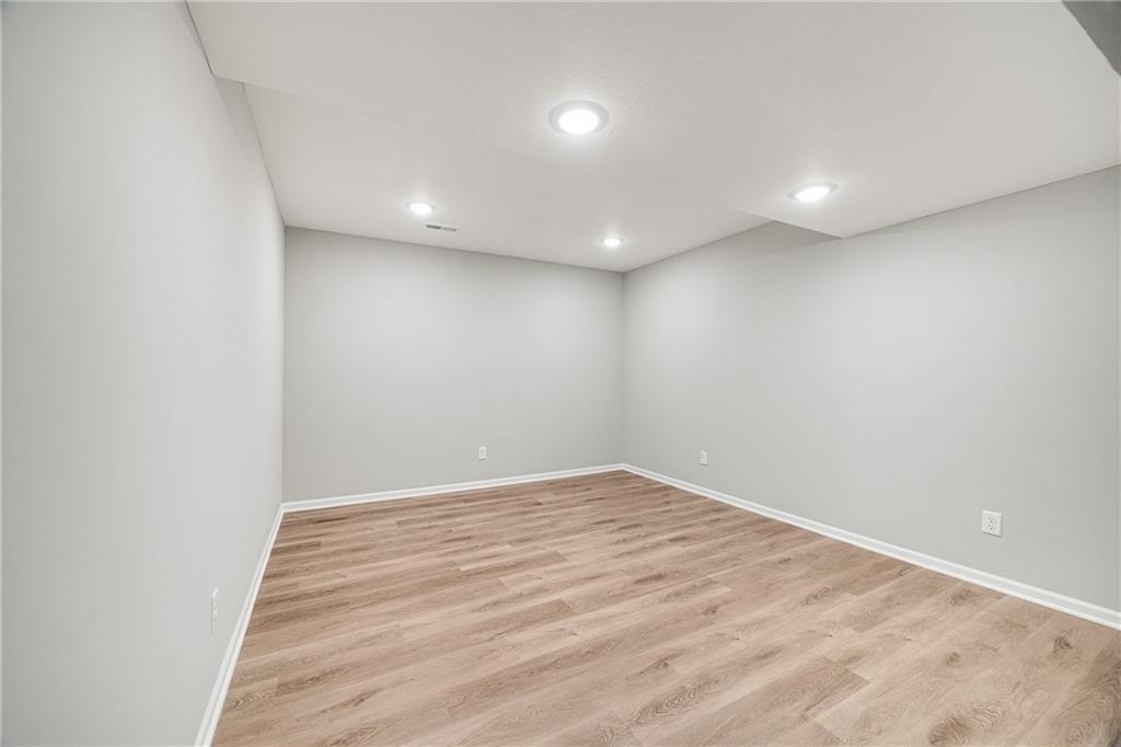 609 Foxglove Lane Raymore, MO 64083 - Photo 28 of 36